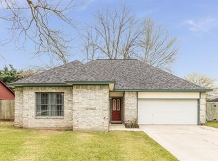 123 Mesquite St, Lake Jackson, TX 77566