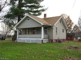 2745 Selkirk Bush Rd SW, Warren, OH 44481