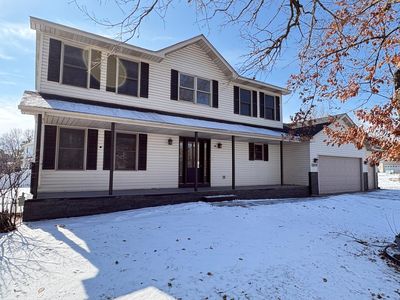 2424 Briar Oakes Blvd, Monticello, MN, 55362
