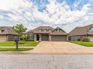 13656 S Kenosha Ave E, Glenpool, OK 74033