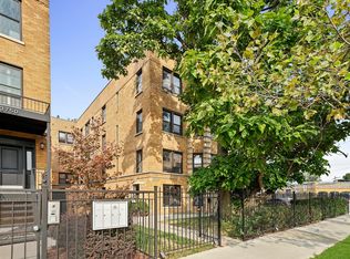 3754 N Bernard St APT 2A, Chicago, IL 60618