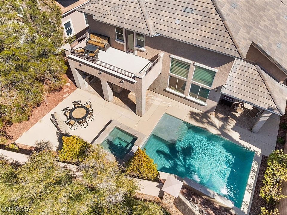1st image of 837 Roseberry Dr