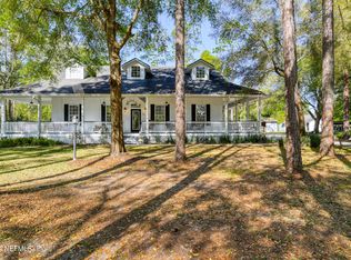 1155 Cousintown Rd, Interlachen, FL 32148