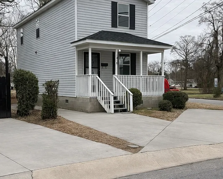 1016 Southern Ave — Photo 15