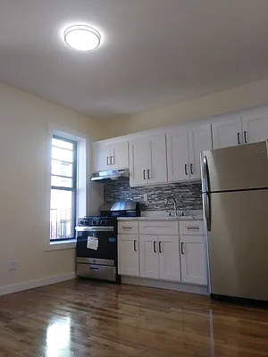 Rented by Alara Real Estate LLC | media 20