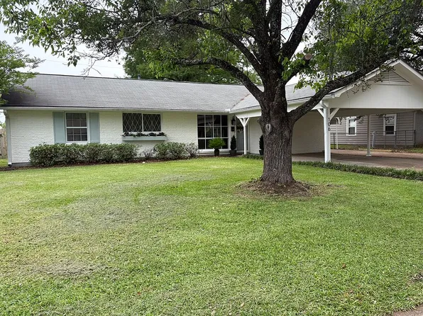106 Lee Ave, Vidalia, LA 71373