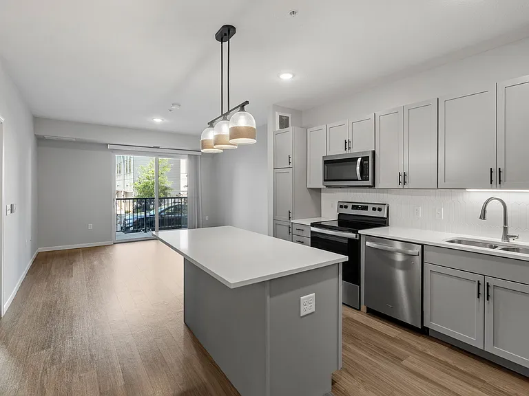 Rya Apartments — Photo 73