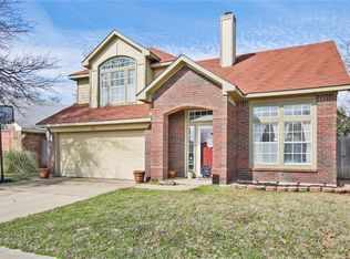 609 Harbor Town Dr, Arlington, TX 76018