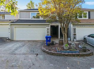 690 Idlewild Cir, Birmingham, AL 35205