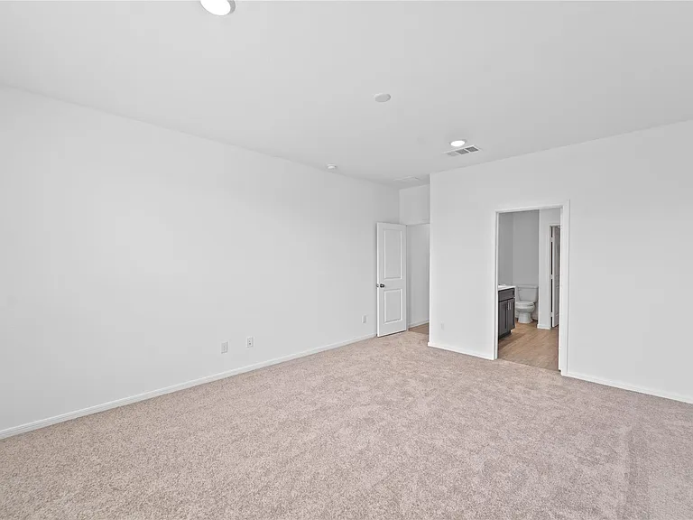 3111 Freiberger Ln — Photo 16