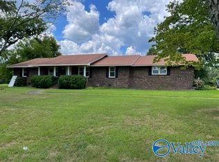 5180 Highpoint Rd, Horton, AL 35980