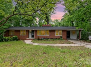 203 Azalea Rd, Lancaster, SC 29720