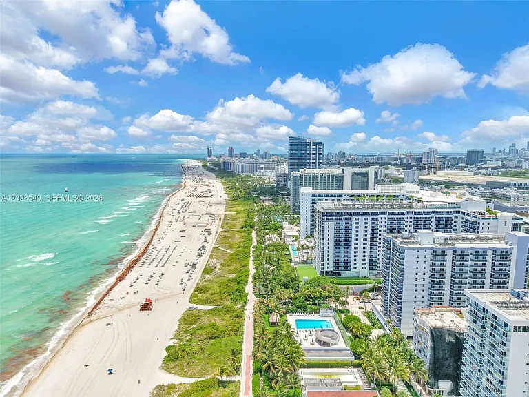 2401 Collins Ave #504 — Photo 35
