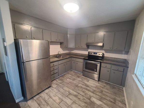 3256 Nicol Ave #2