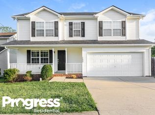 7899 Rainey Dr, Antioch, TN 37013