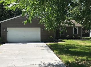 1098 Fanwood Ct, Painesville, OH 44077