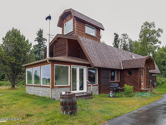 3rd image of 43976 Capryl Rd