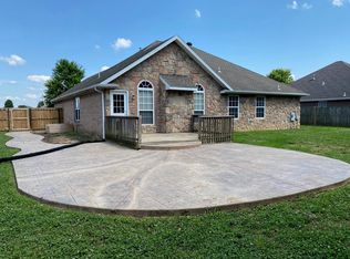 1643 Farrell St, Rogers, AR 72751