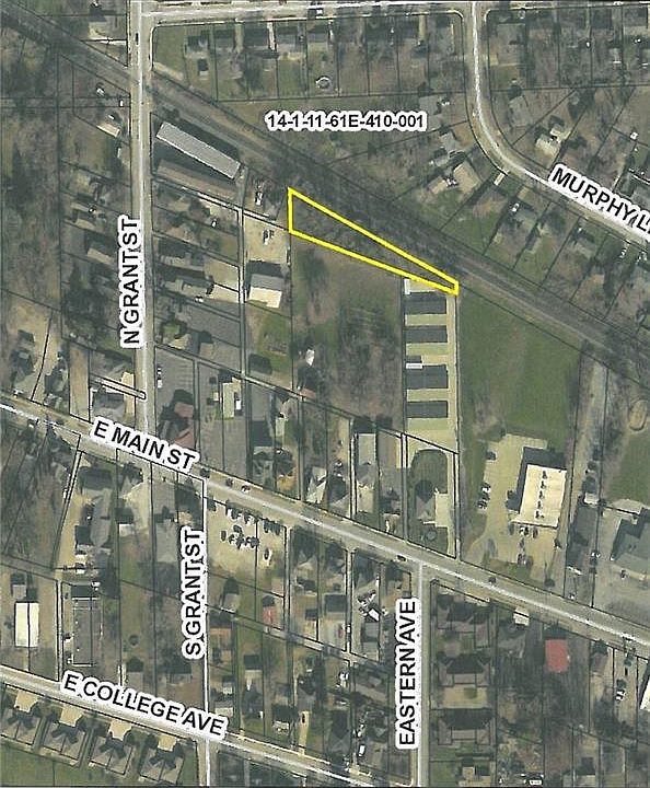 2nd image of 418 E Main St