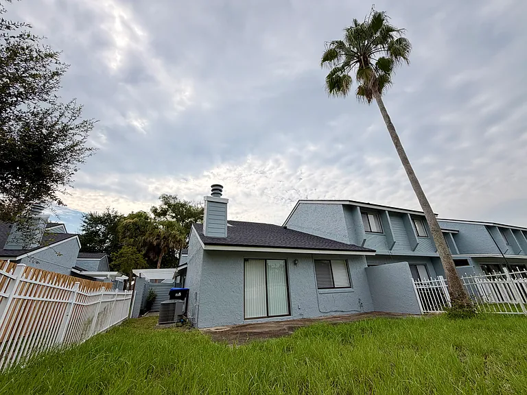 8440 Tangelo Tree Dr — Photo 30