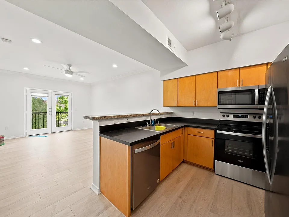 3102 Kings Rd #2307