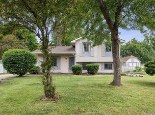 742 Cardinal Ct, Howell, MI 48843