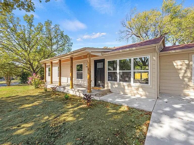 1809 Shepheard Dr — Photo 21