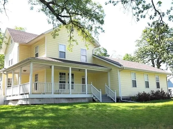 1108 N Main St, Maryville, MO 64468