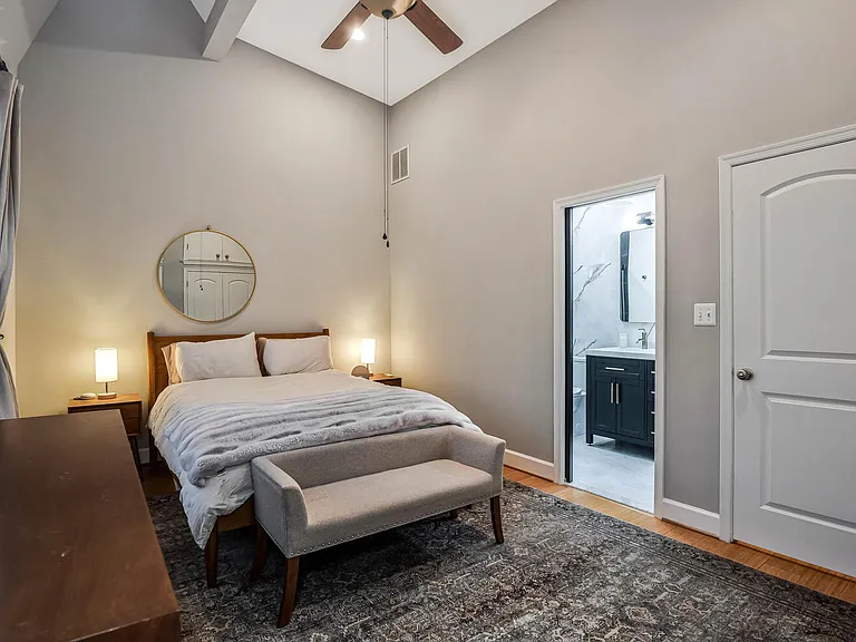 821 Madison St NW — Photo 20