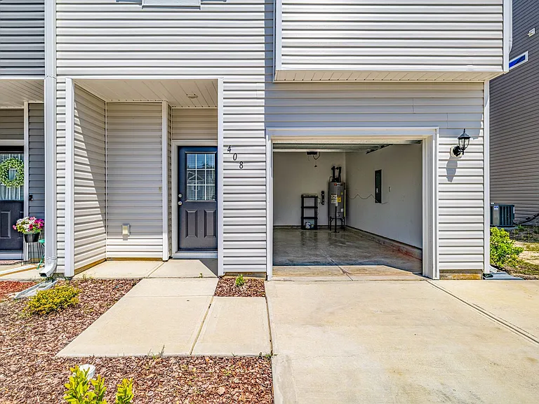 408 Blockade Shoal Ln — Photo 44