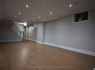 51 Groveleaf Rd #7, Toronto, ON M1S 4X5