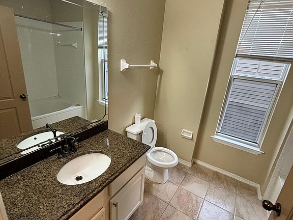 5th image of 408 Summit Ridge Pl APT 216