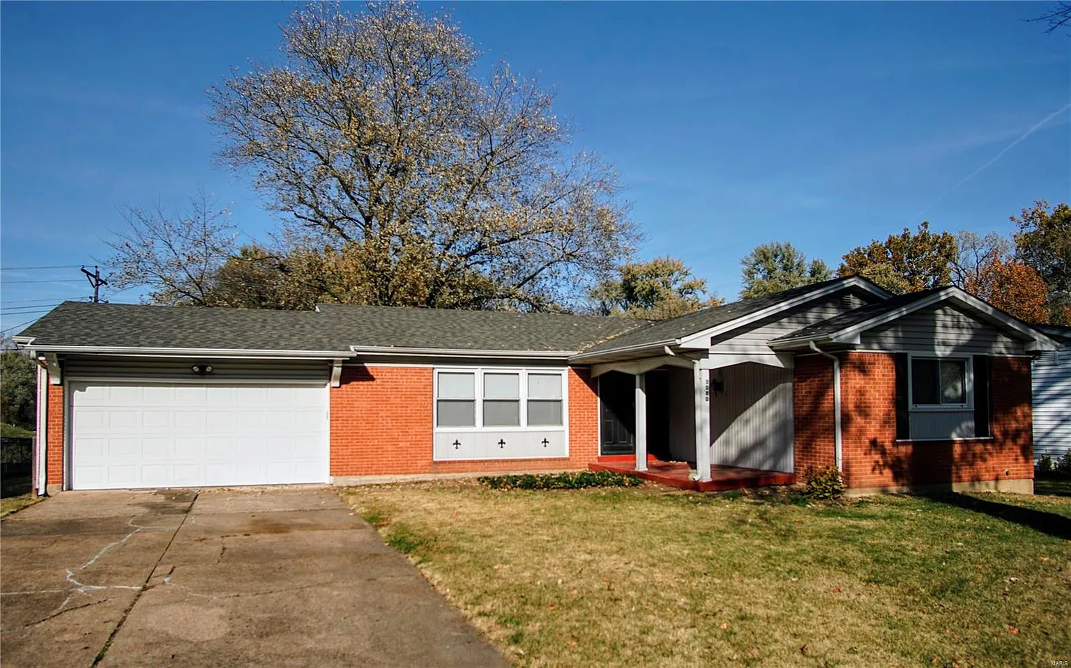 3080 Churchill Dr photo 1