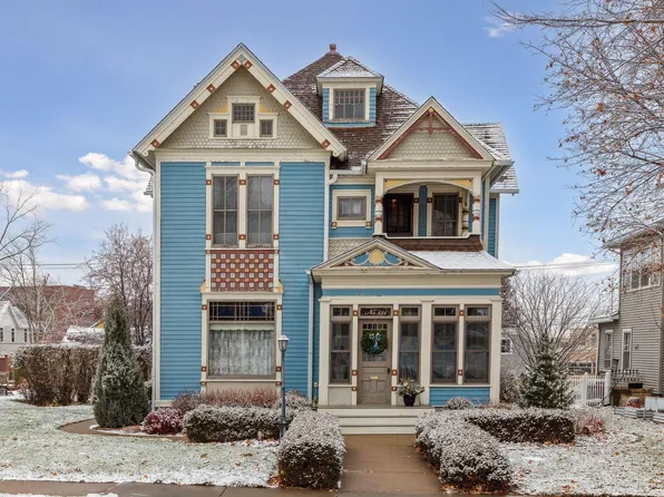 454 W 7th St, Red Wing, MN 55066