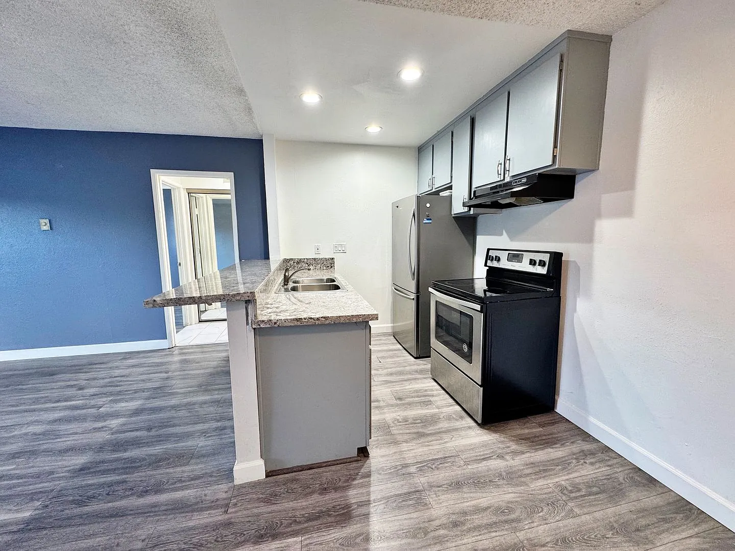5500 Ackerfield Ave #315 Long Beach, CA — Photo 4