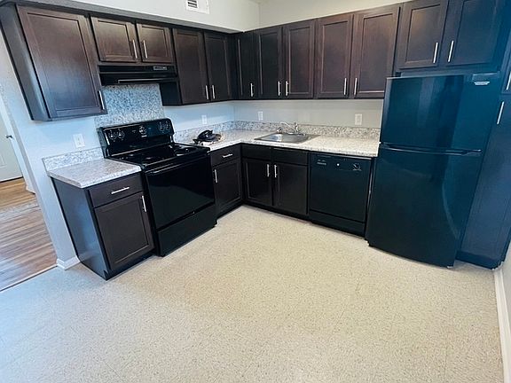 2nd image of 4113 Aqua Vista Dr #A
