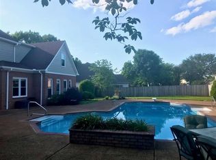 1490 Collingham Dr, Collierville, TN 38017