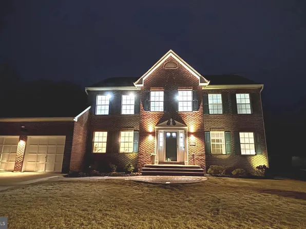 18411 Barney Dr, Accokeek, MD 20607