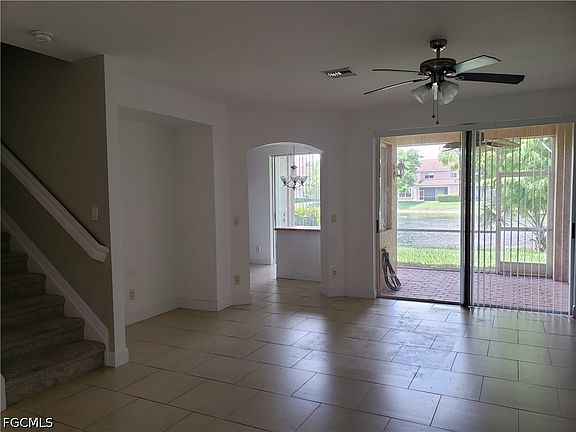 3rd image of 17506 Cherry Ridge Ln