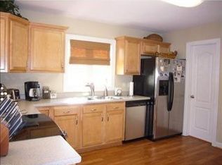 15 Hare Rd, Hampton, VA 23666