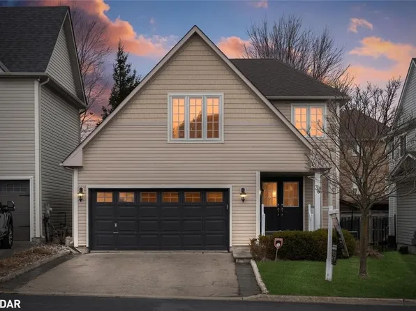 38 Ian Dr, Georgina, ON L4P 4G9