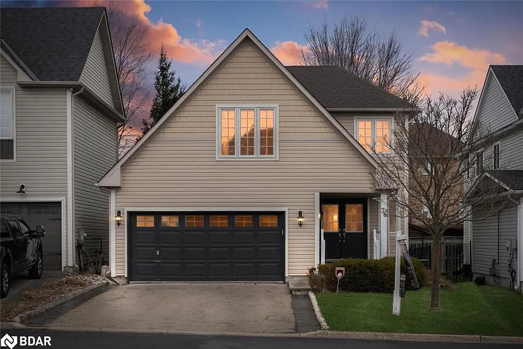 38 Ian Dr photo 1