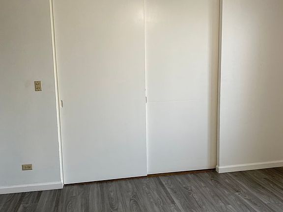 3rd image of 1420 Alapai St #201