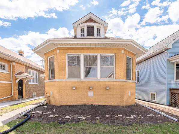 5641 W Patterson Ave, Chicago, IL 60634