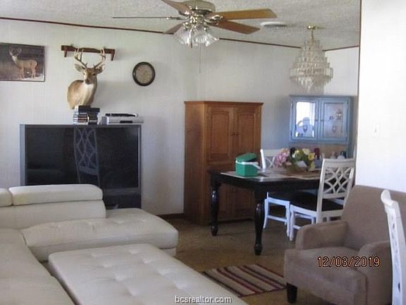 4th image of 18 Hughes Dr