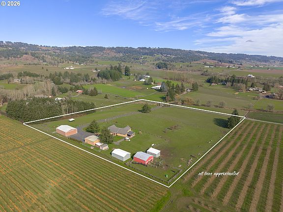 3rd image of 16435 NE Nelson Rd