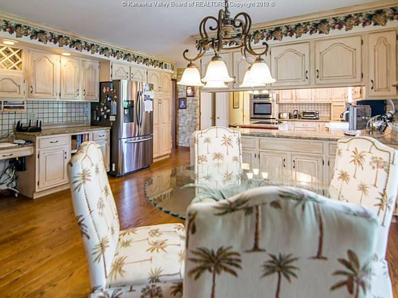 5th image of 1214 Greenmont Cir