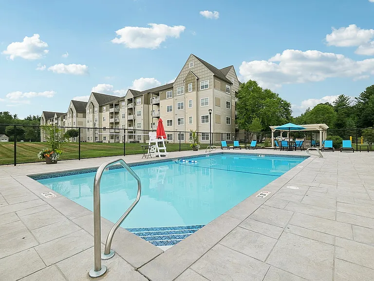 49-web-or-mls-Princeton Way-1207-904