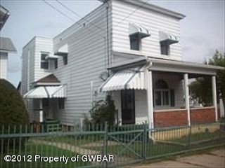2nd image of 32 W Green St