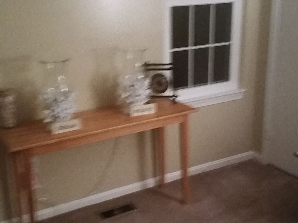 2nd image of 13 Athey Ct